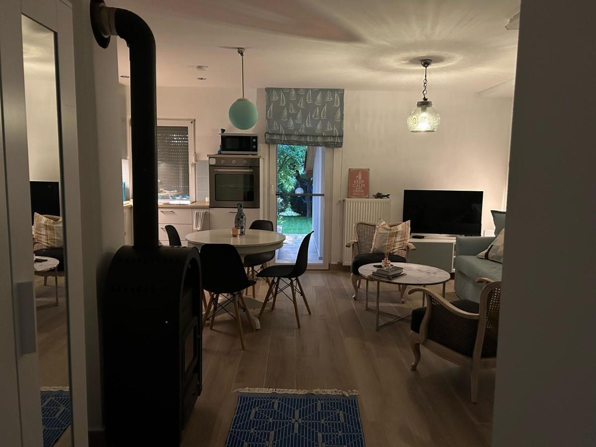 Kisvirag Vendeghaz Villa Balatonvilagos Luaran gambar