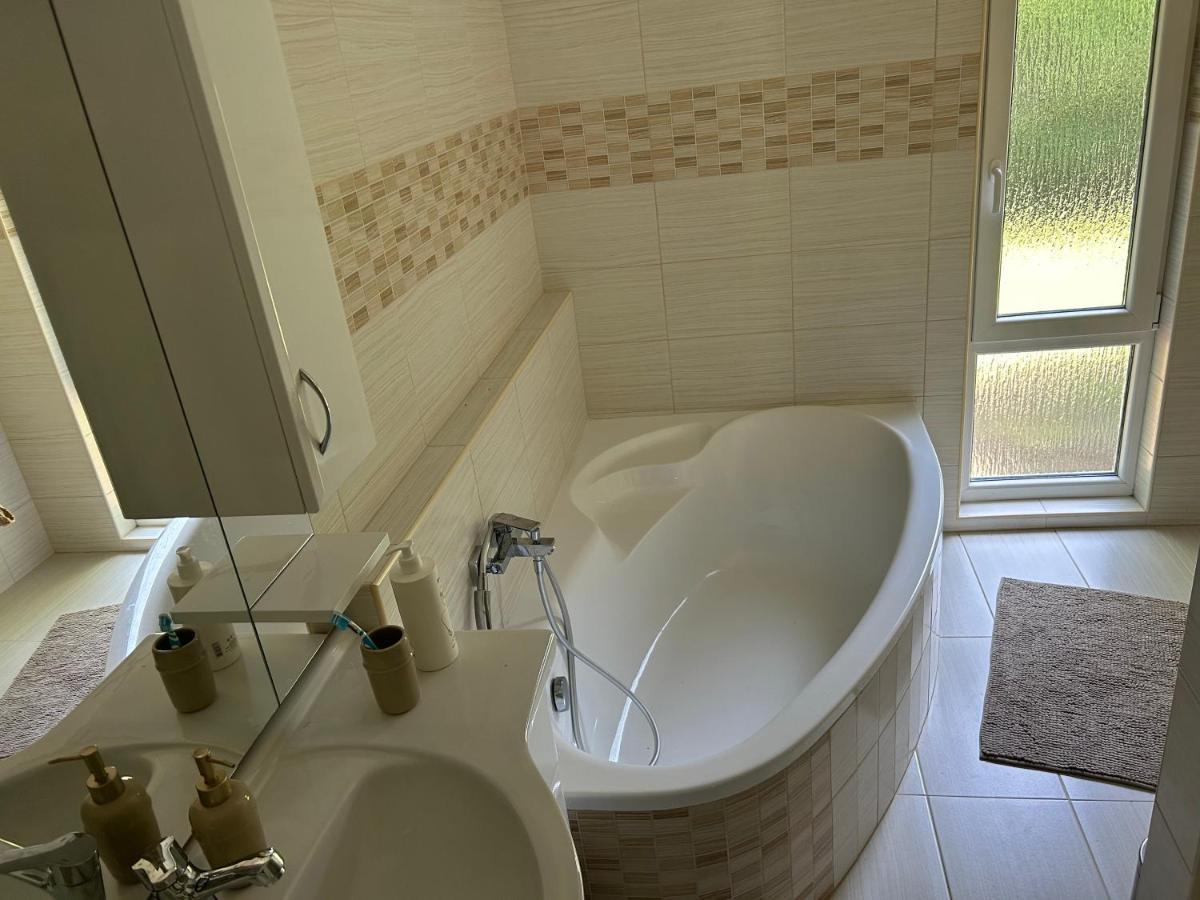 Kisvirag Vendeghaz Villa Balatonvilagos Luaran gambar